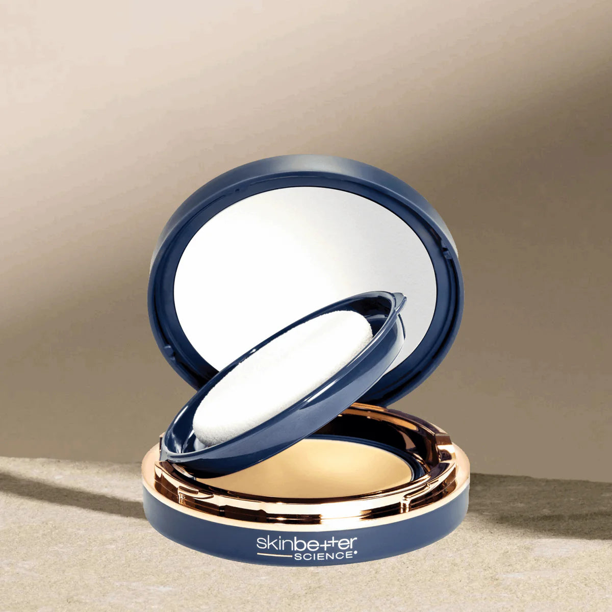 Skinbetter sunbetter TONE SMART SPF 68 Sunscreen Compact